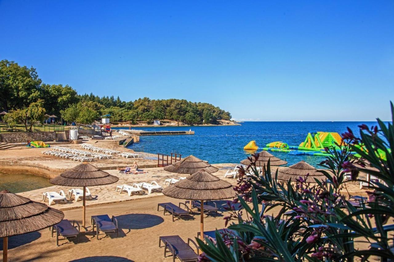 Apartments Simonetti Porec Bagian luar foto