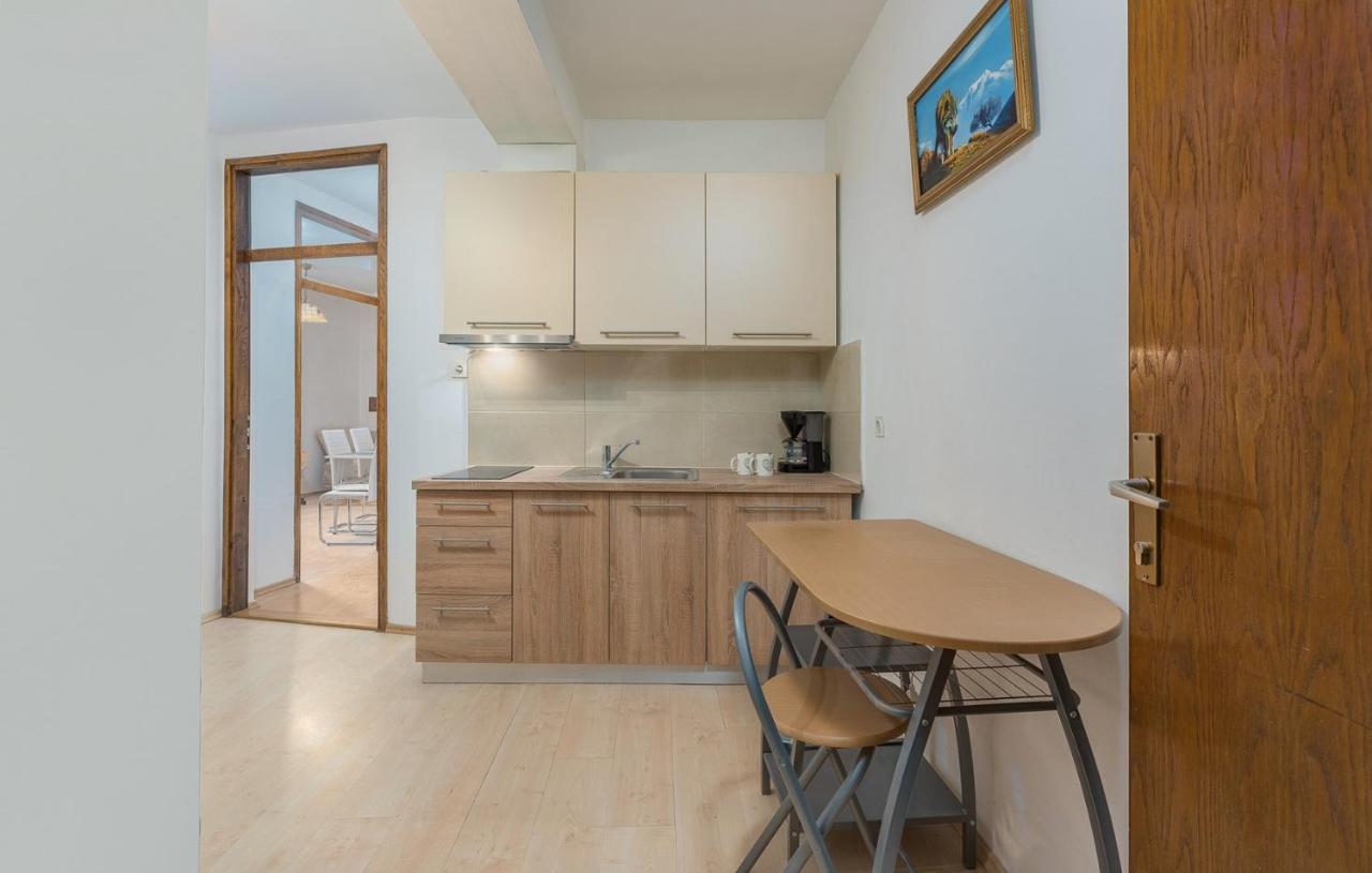 Apartments Simonetti Porec Bagian luar foto